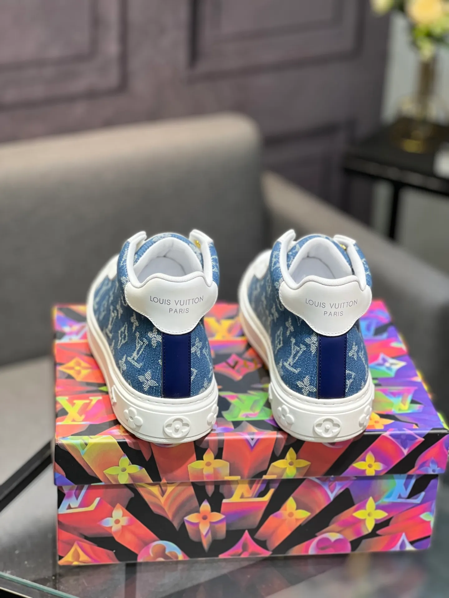 Men's shoes 💰560 LV Louis Vuitton. The latest fashionable casual shoes are popular in physical stores. New spring and summer comfortable imported cowhide, cowhide mesh, unique jacquard fabric element design. With sheepskin lining, Lv original base, [sun][sun] high-end packaging and high quality💪Details determine quality, welcome to compare🇮🇹Code number 38-44, 45 can be customized